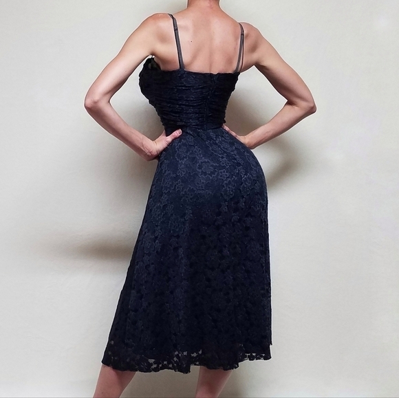 VINTAGE Eliza J Navy Blue Lace A-line Spaghetti Strap Padded Bustier Midi Dress - Picture 3 of 16
